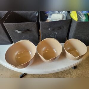 3 Nesting Presidio Mixing Bowls Melamine Beige